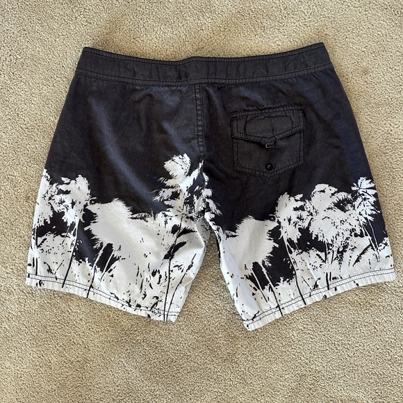 Billabong board shorts - Picture 5 of 5